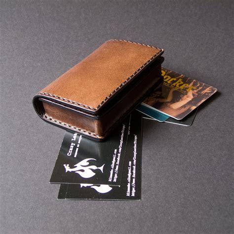 leather business card holder men.